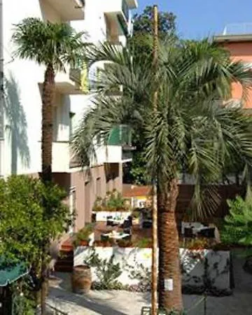 Hotel La Di Colombo 3*